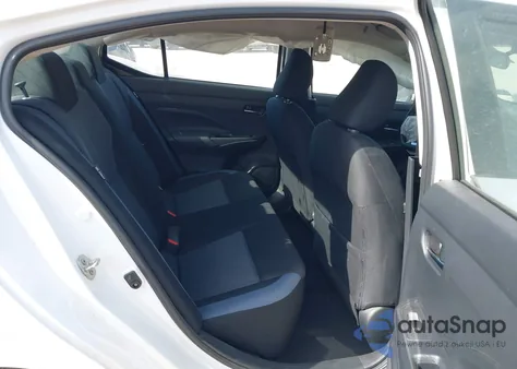 2025 Nissan Versa 1.6 Sv из США, поврежденный, VIN 3N1CN8EV1SL834174